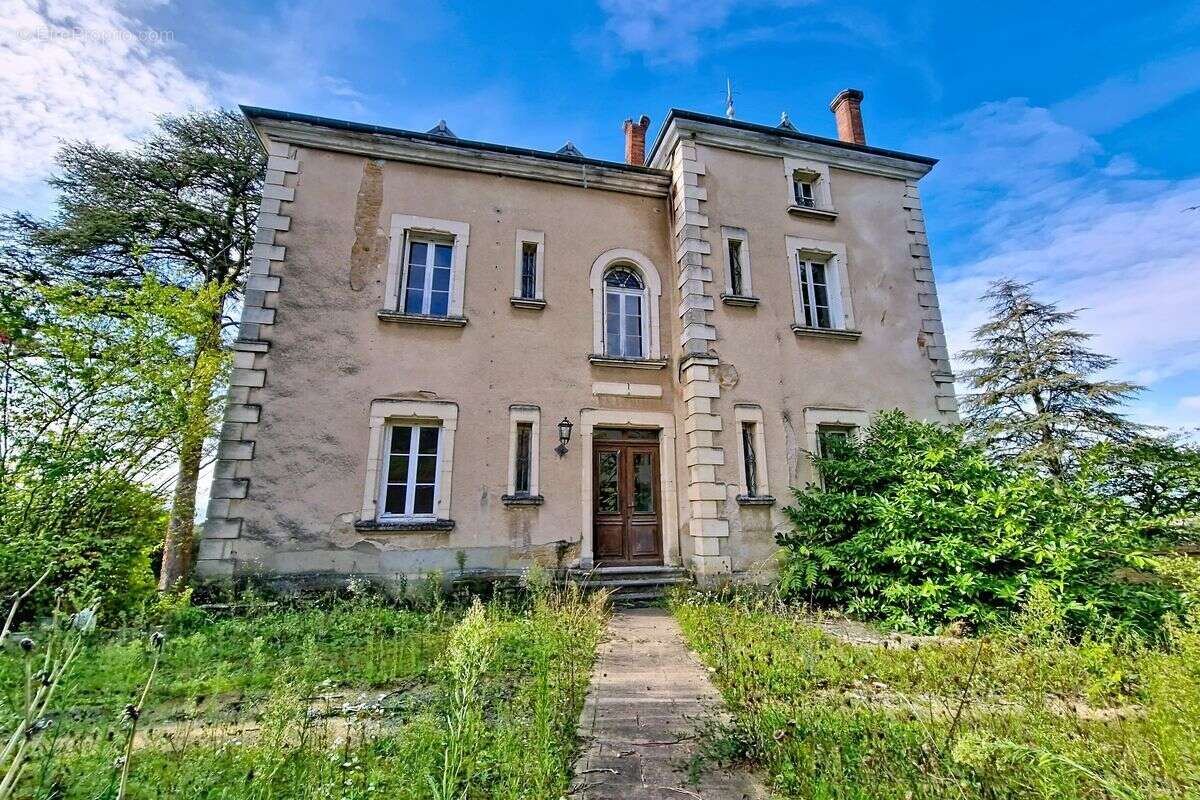 Maison à LE BOIS-D&#039;OINGT