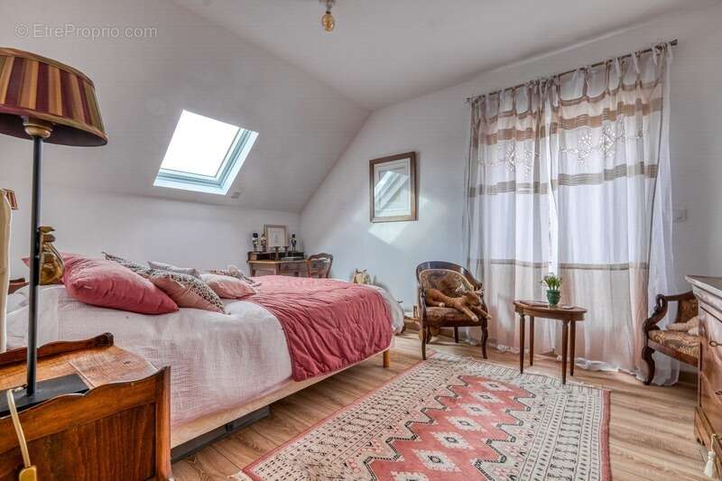 Maison à COULOMMIERS