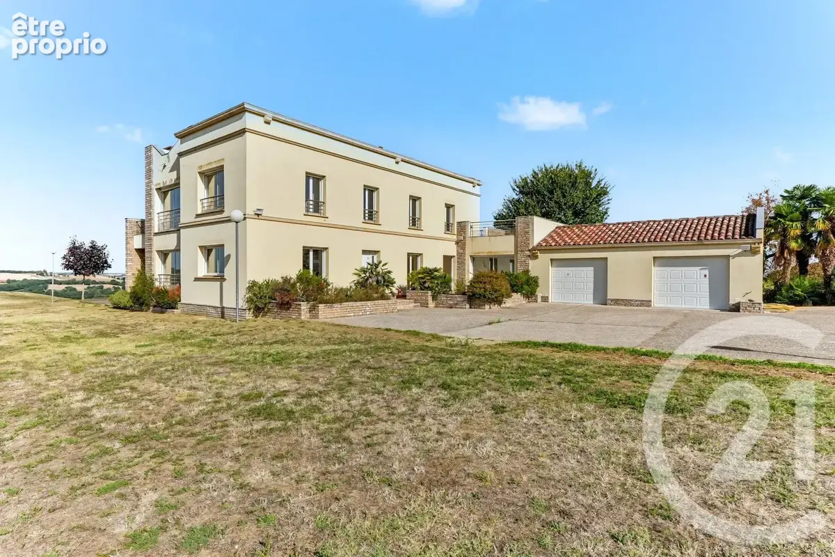 Maison 8 pièces 383 m² à vendre à L'isle-En-Dodon (31230) - photo 32