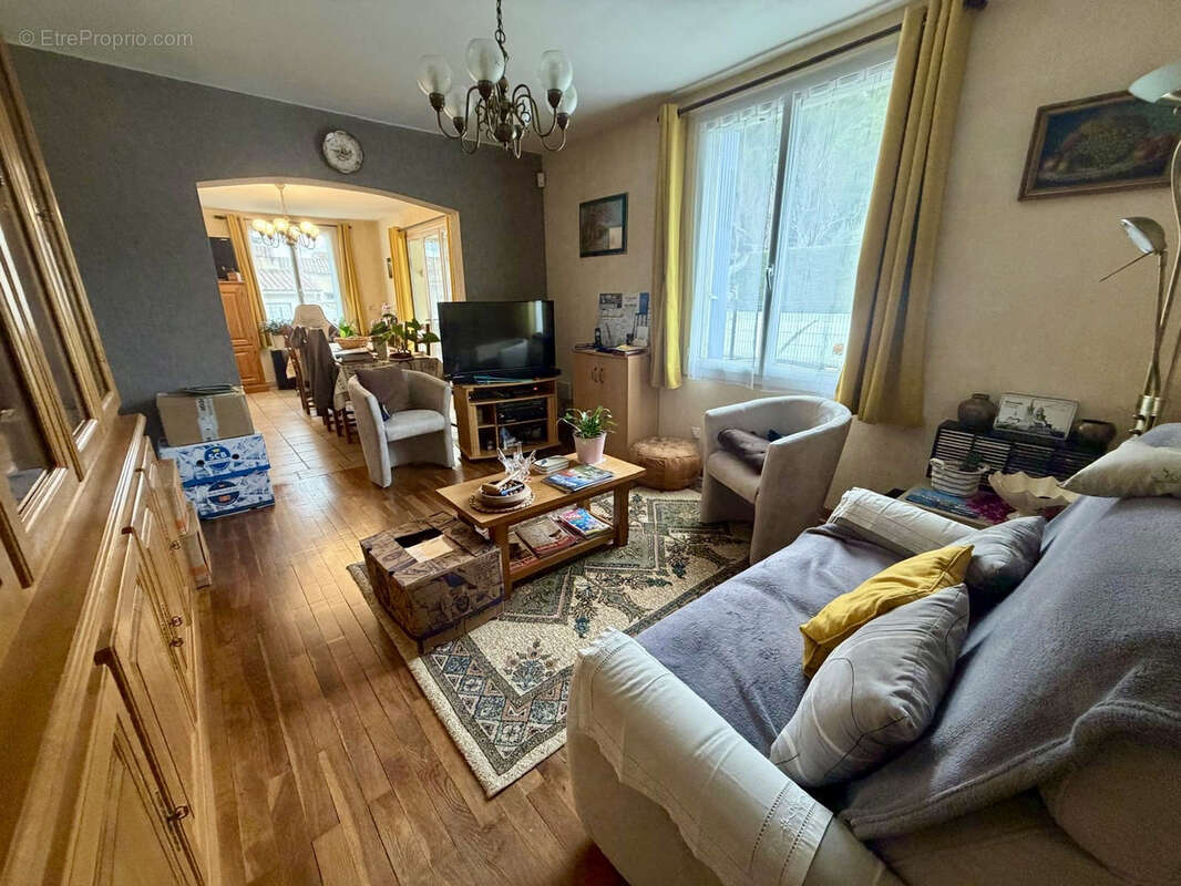 Maison à VAISON-LA-ROMAINE