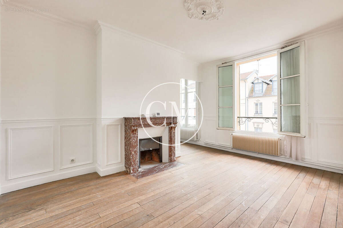 Appartement à VERSAILLES