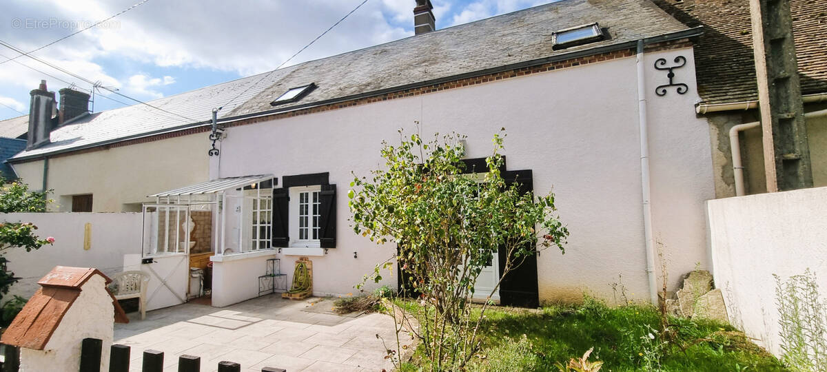 Maison à OUZOUER-LE-DOYEN