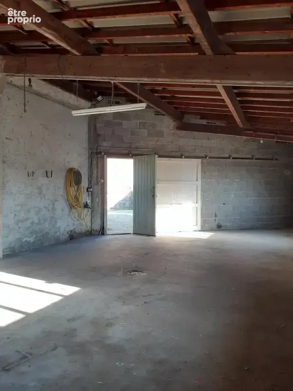  au coeur de gervans, grande maison t7 + garage + extérieur - photo 9