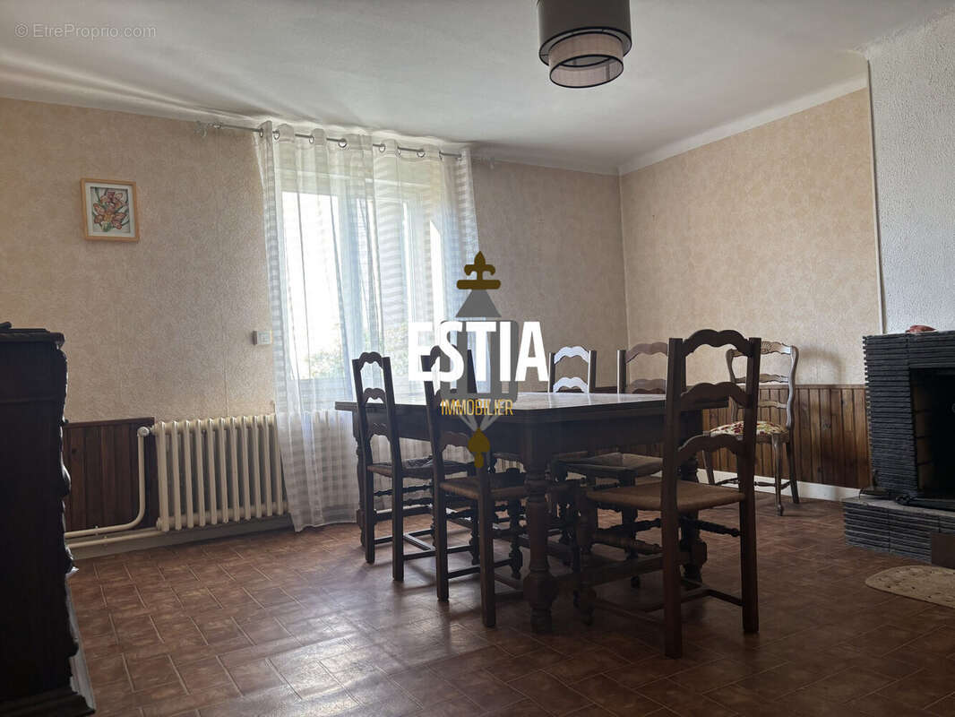 Maison 146 m² à Thiebaumenil  - photo 2