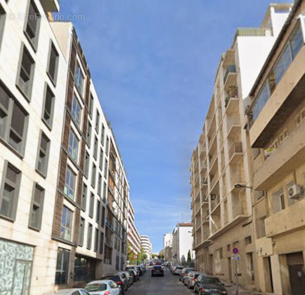 Appartement à MARSEILLE-2E