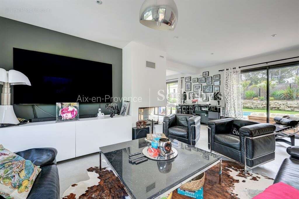 Maison à AIX-EN-PROVENCE