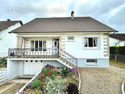 Maison à LONGUEIL-ANNEL