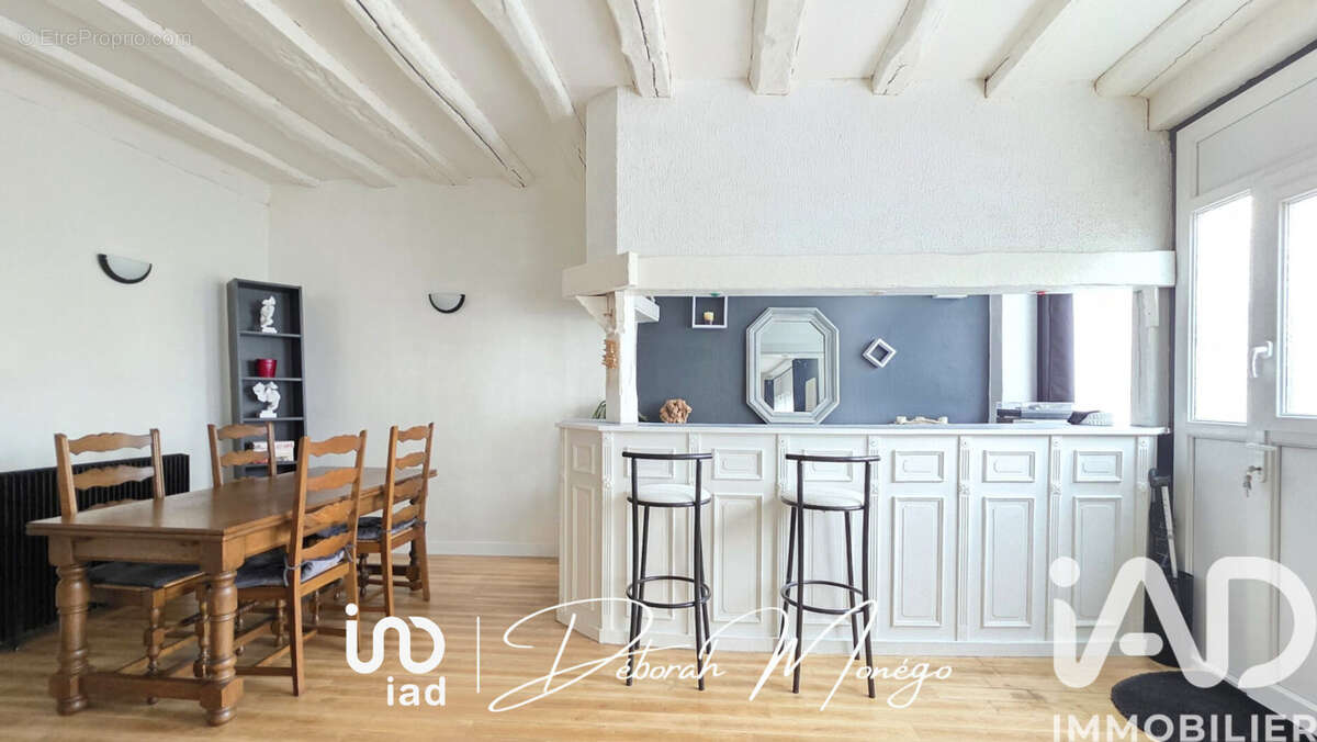 Photo 4 - Maison à DAMMARTIN-EN-SERVE