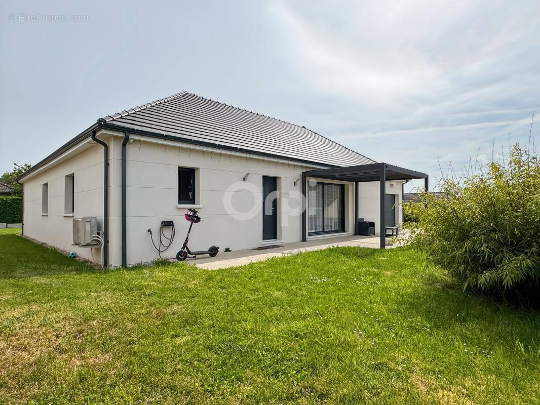 Maison à PACY-SUR-EURE
