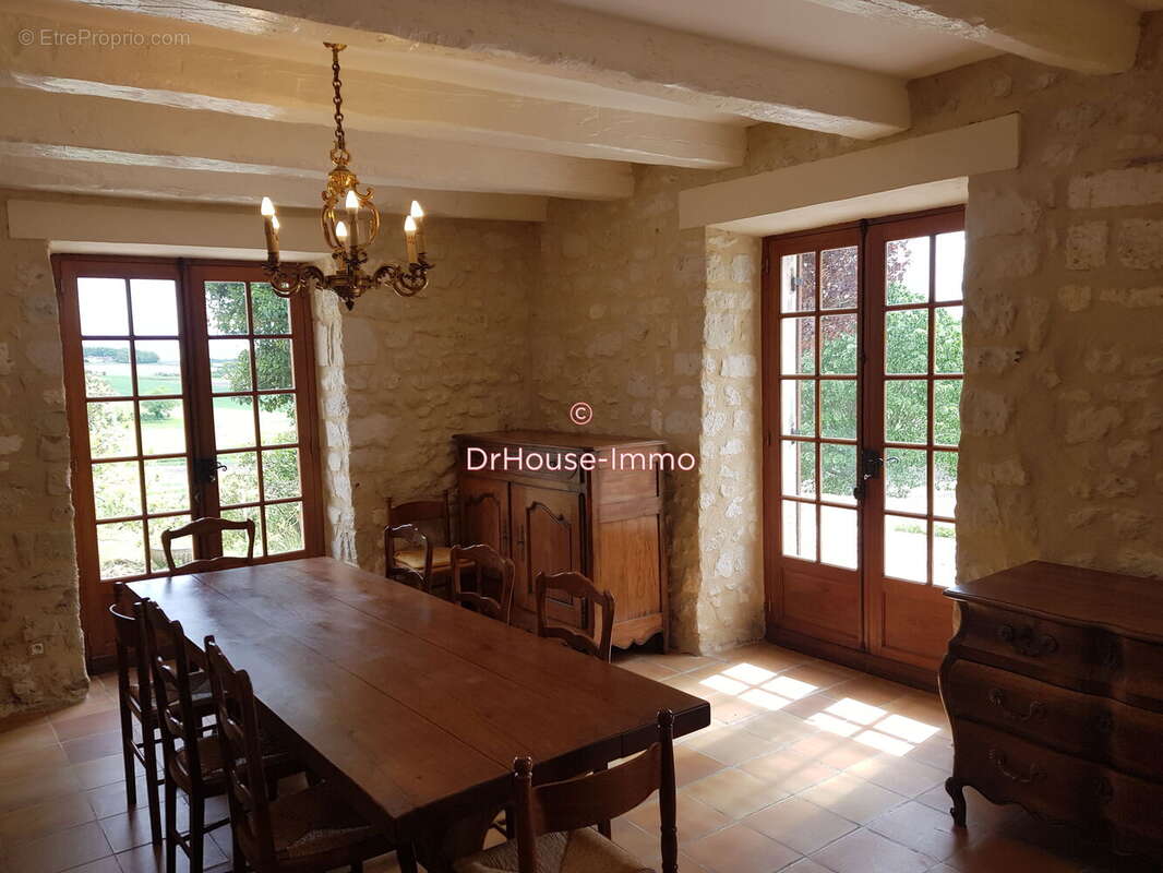 Maison 215 m² à Mensignac  - photo 808