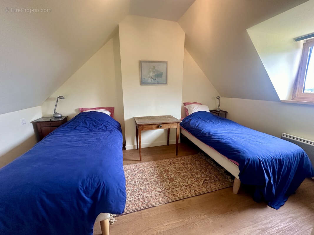 Maison à PLOUGRESCANT