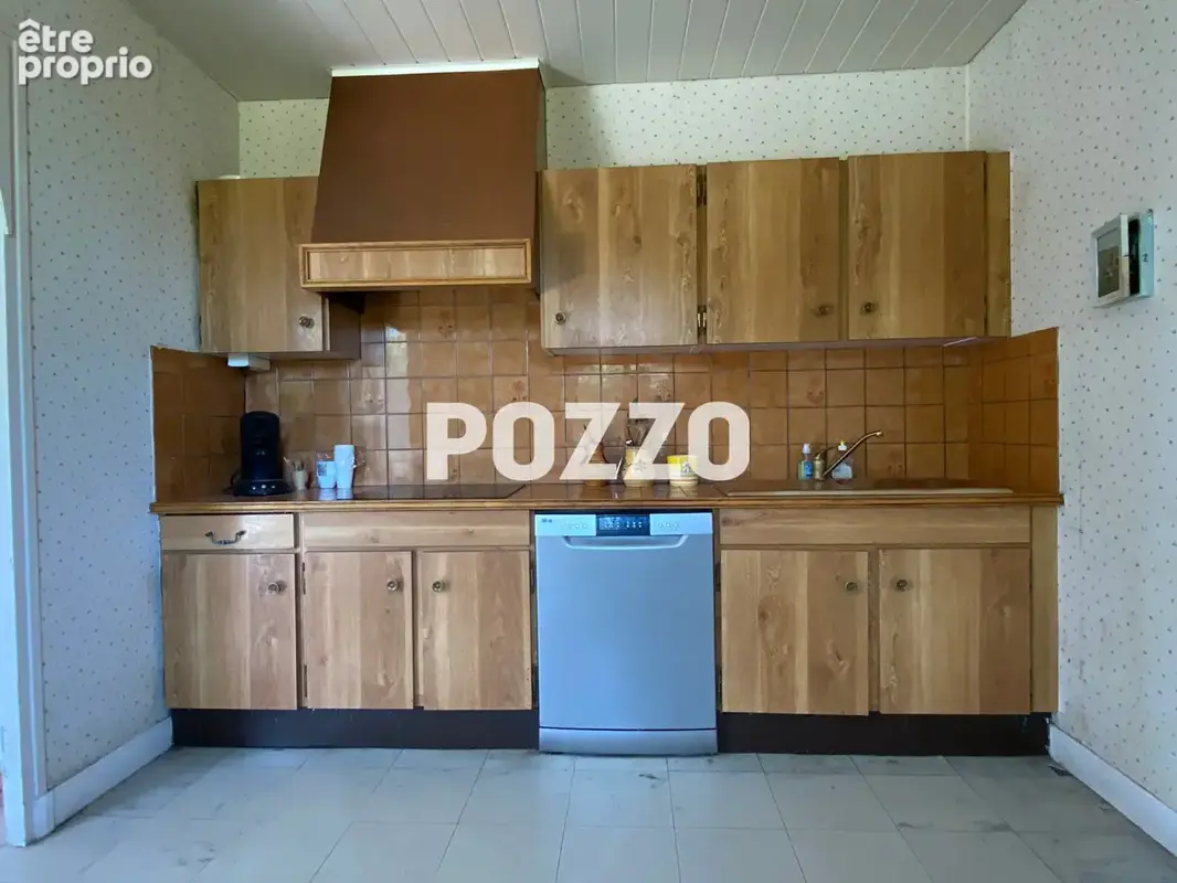 Maison 5 pièces avec jardin et garage à MONTFARVILLE (50760) - photo 4