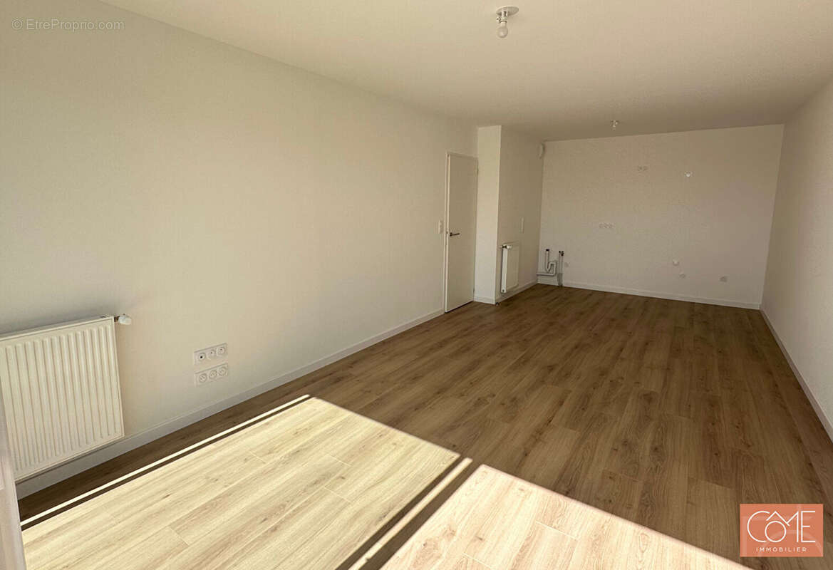 Appartement à LA CHAPELLE-DES-FOUGERETZ