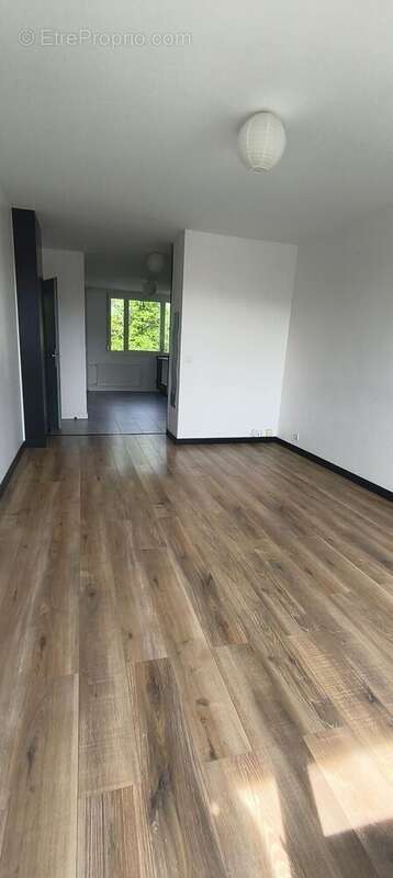 Photo 8 - Appartement à FONTAINES-SUR-SAONE