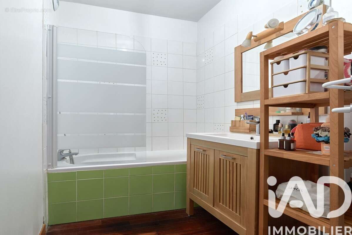 Photo 9 - Appartement à VOISINS-LE-BRETONNEUX