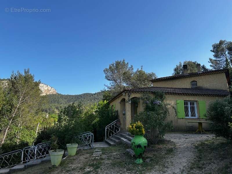 Maison à AURIOL