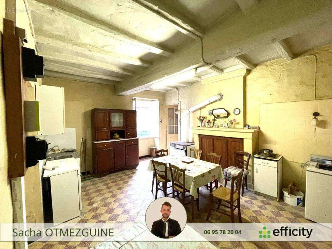 Maison à LA GUERCHE