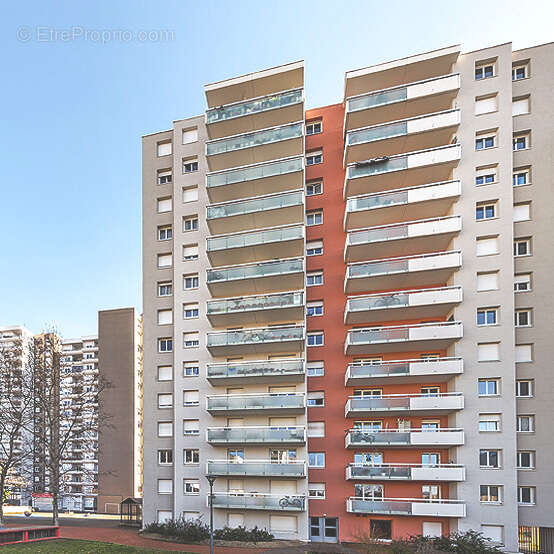 Appartement à VILLEURBANNE