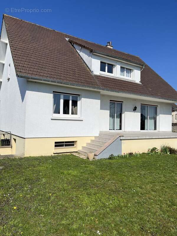 Maison à SACY-LE-GRAND