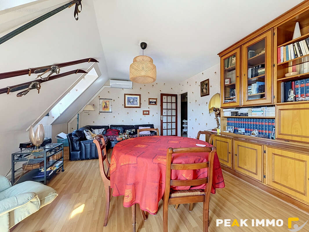 Appartment 3 pièces - 66,65 m2 - Hyper centre Aix-les-Bains - photo 2
