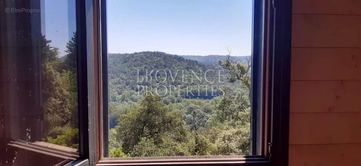 Maison à CHATEAUVERT