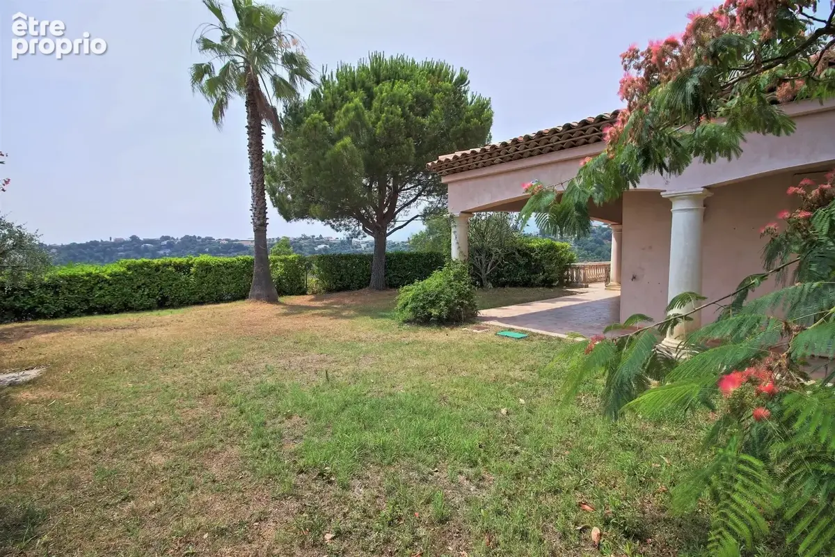 Nice - St Pierre de Féric Superbe Maison terrain plat - photo 2