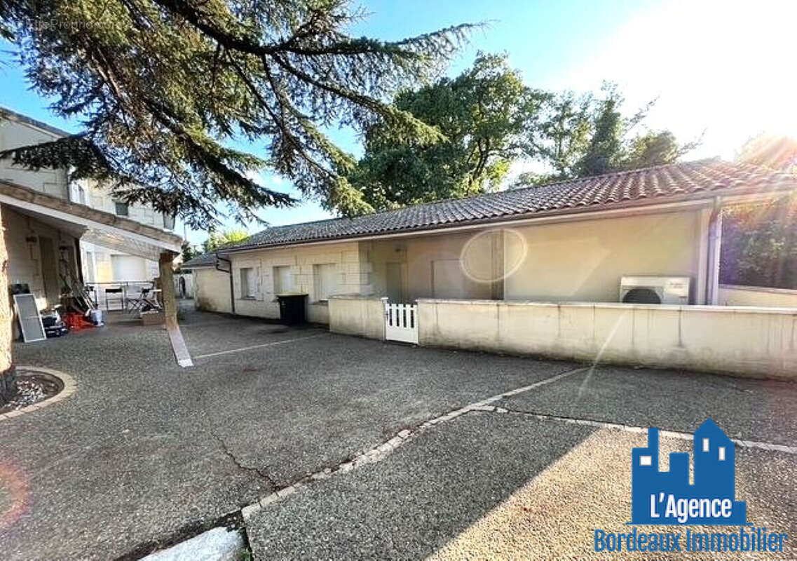 Appartement à CAMBLANES-ET-MEYNAC