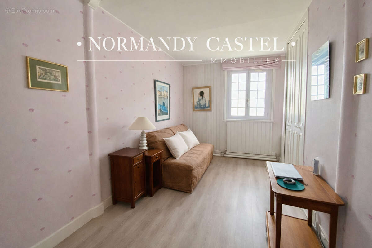 Appartement à TROUVILLE-SUR-MER