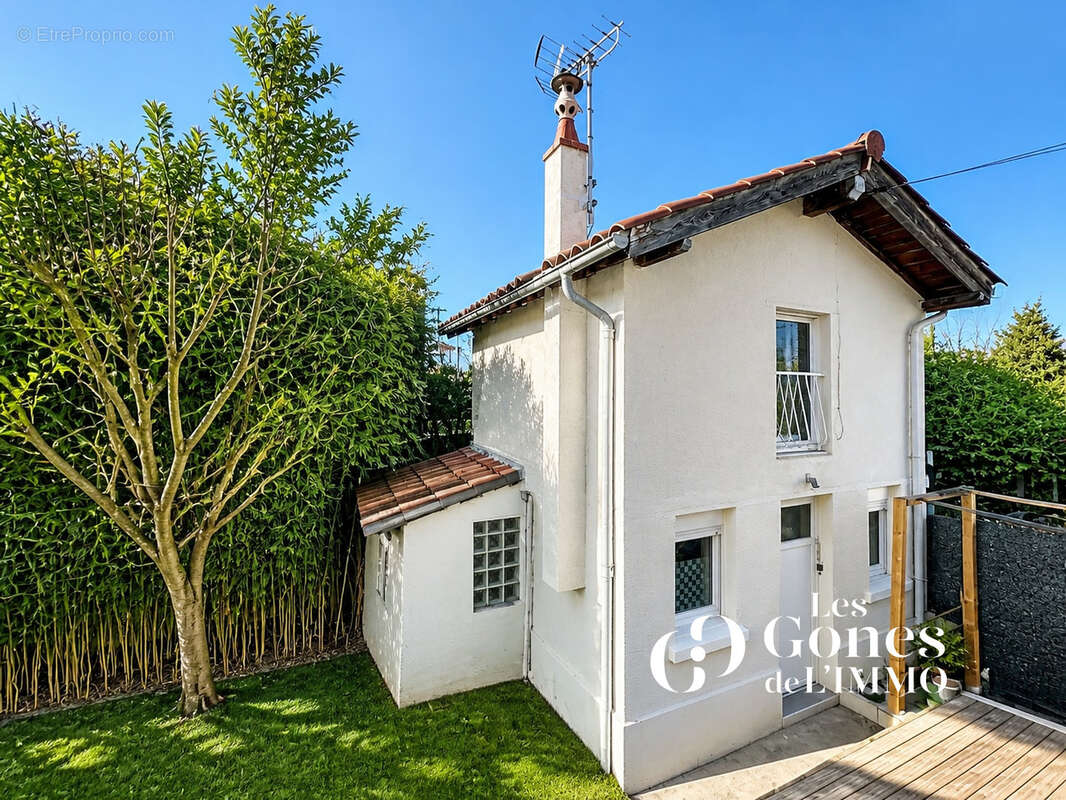 Maison tassin atrium T5  plus annexe de 40m2 - photo 9