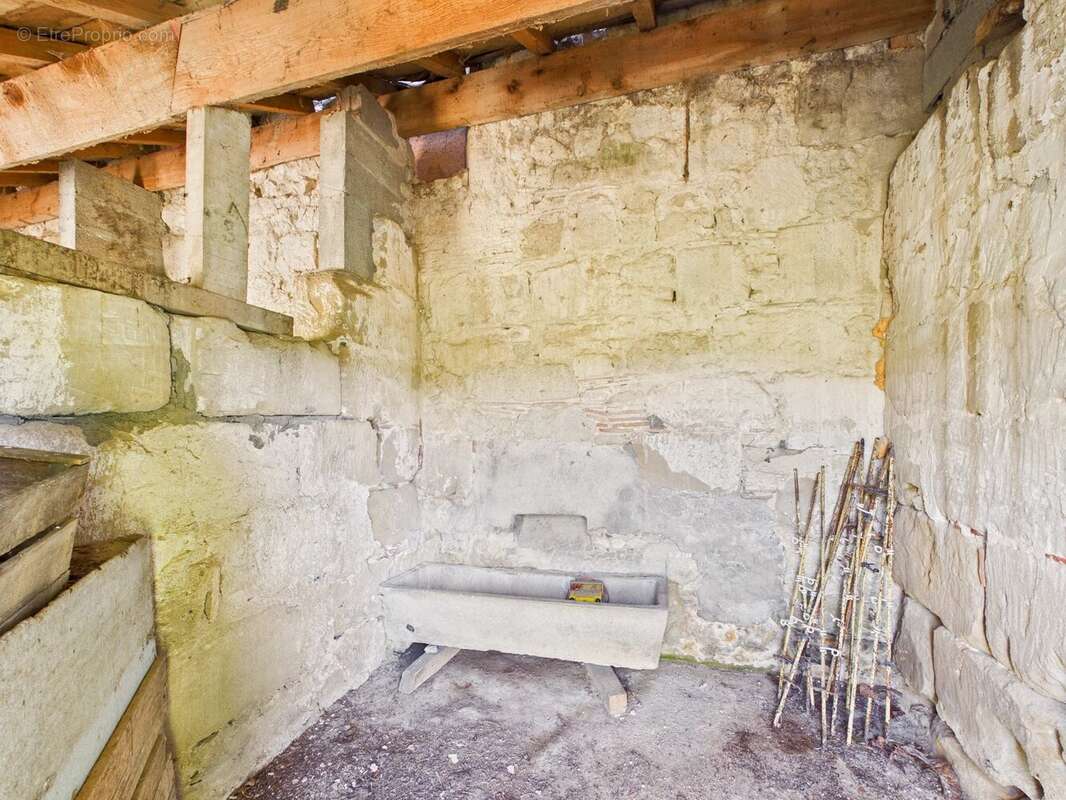 Maison à LAUZUN