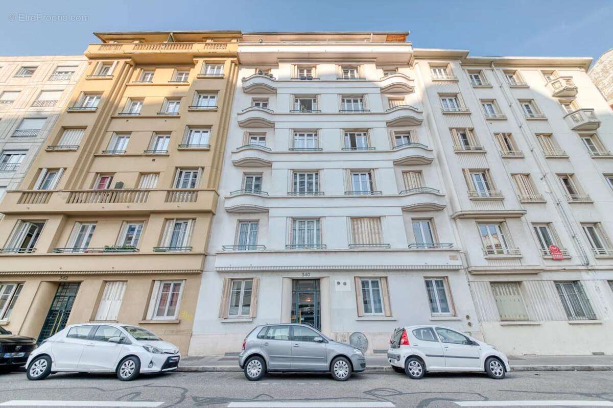 Appartement à LYON-7E