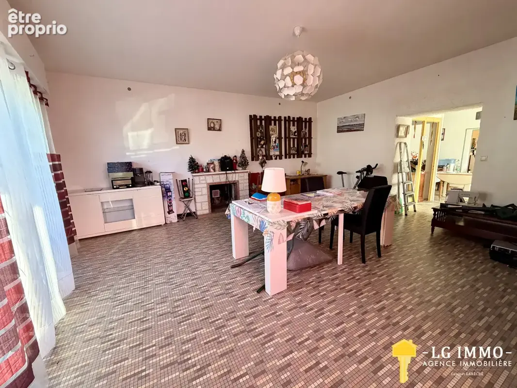 Maison 131 m2, 4 couchages, chai, jardinet - photo 7