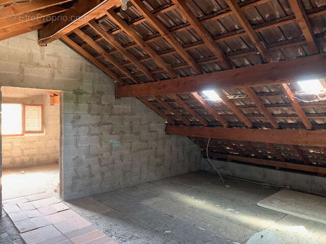 Maison 3ch, sous_sol, combles amenageables - photo 10