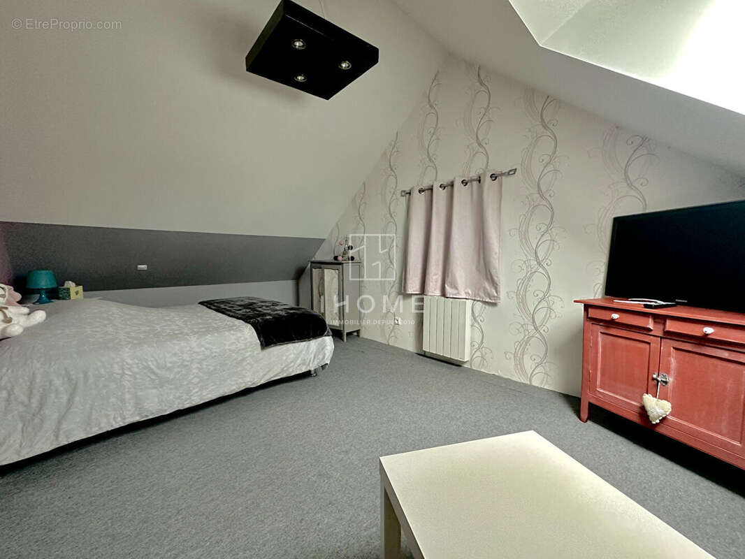 Maison à COUDRECIEUX