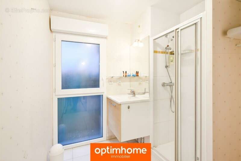 Appartement T3 lumineux avec balcon et parking couvert - photo 9