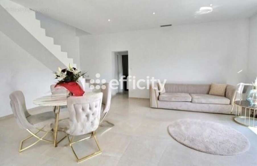 Maison à CARPENTRAS