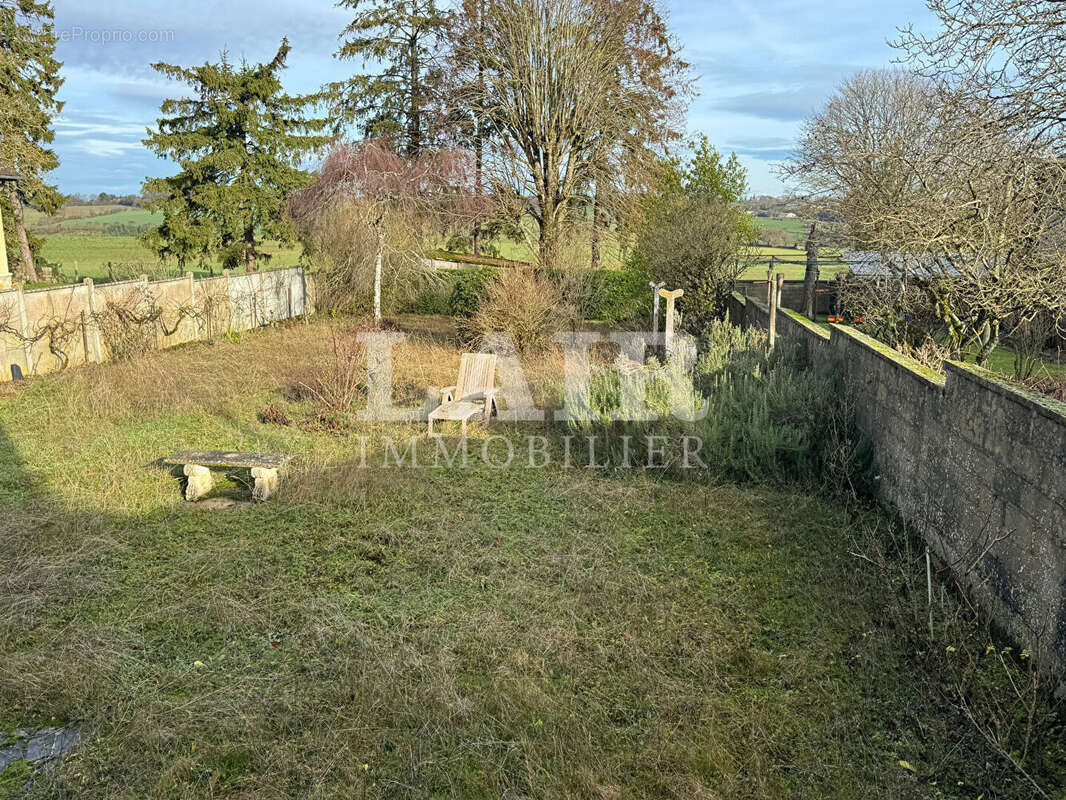 Maison à MORTAGNE-AU-PERCHE