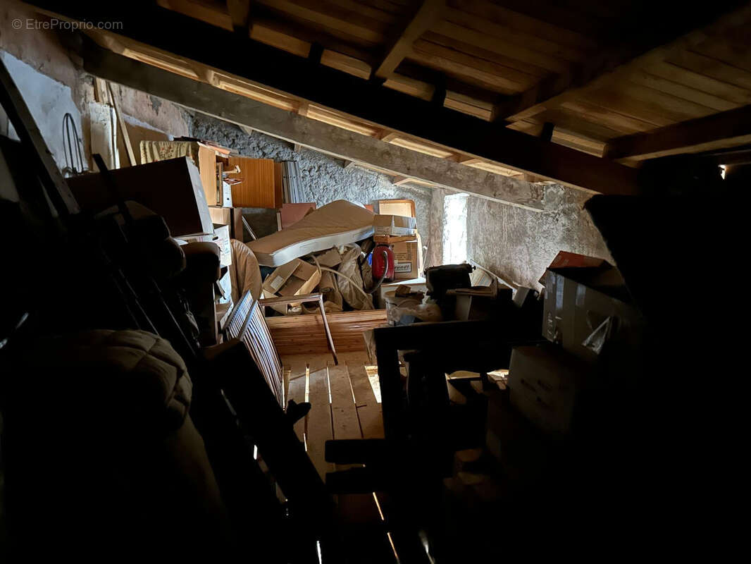 Maison à SAINT-MAURICE-NAVACELLES