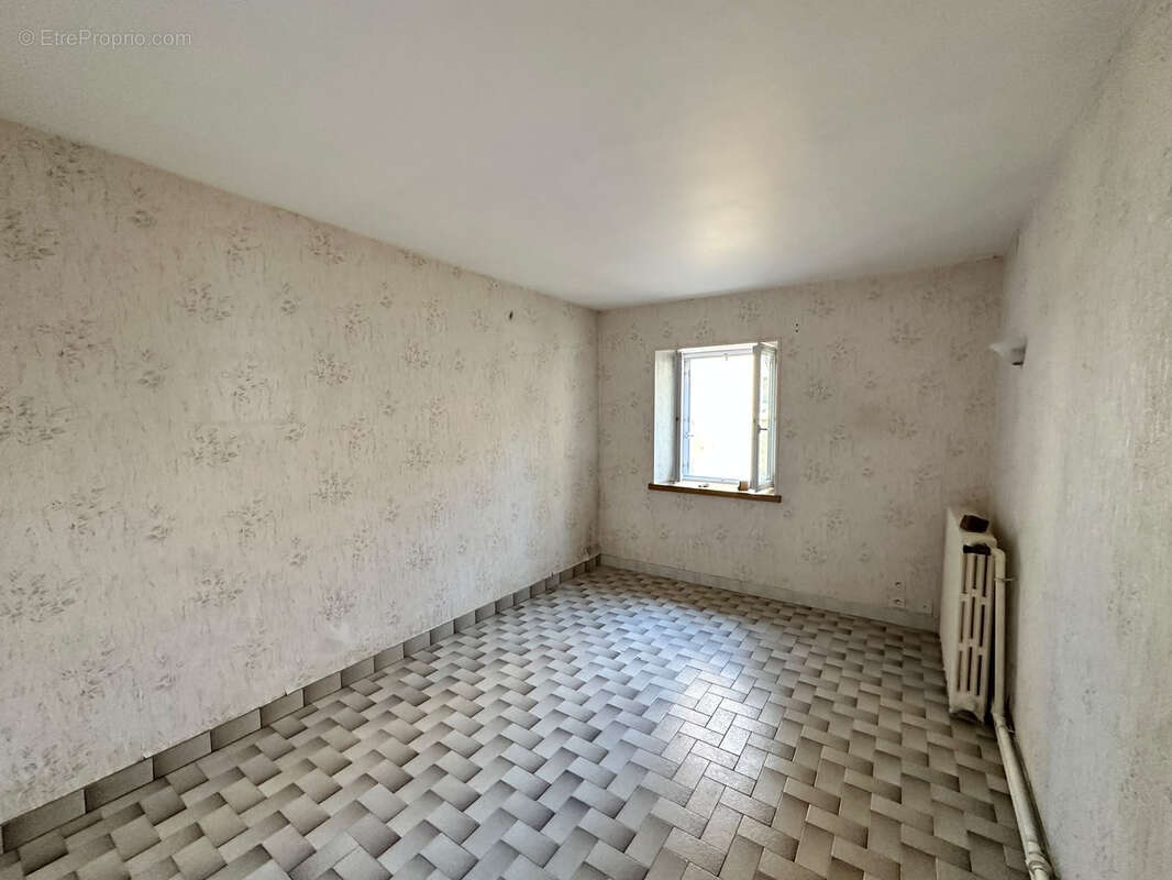 Appartement à CHATEAUNEUF-SUR-LOIRE