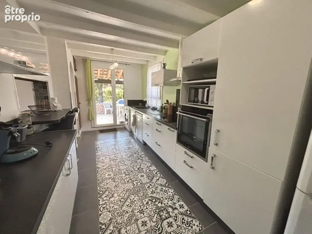 REGUSSE. Maison T5 de 103 m2 sur 1680m² de terrain plat - photo 9