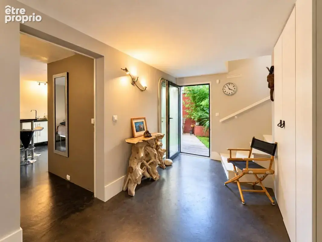 Exclusivité — Villa familiale aux volumes exceptionnels, jardins et studio indépendant — Issy-les-Moulineaux - photo 10