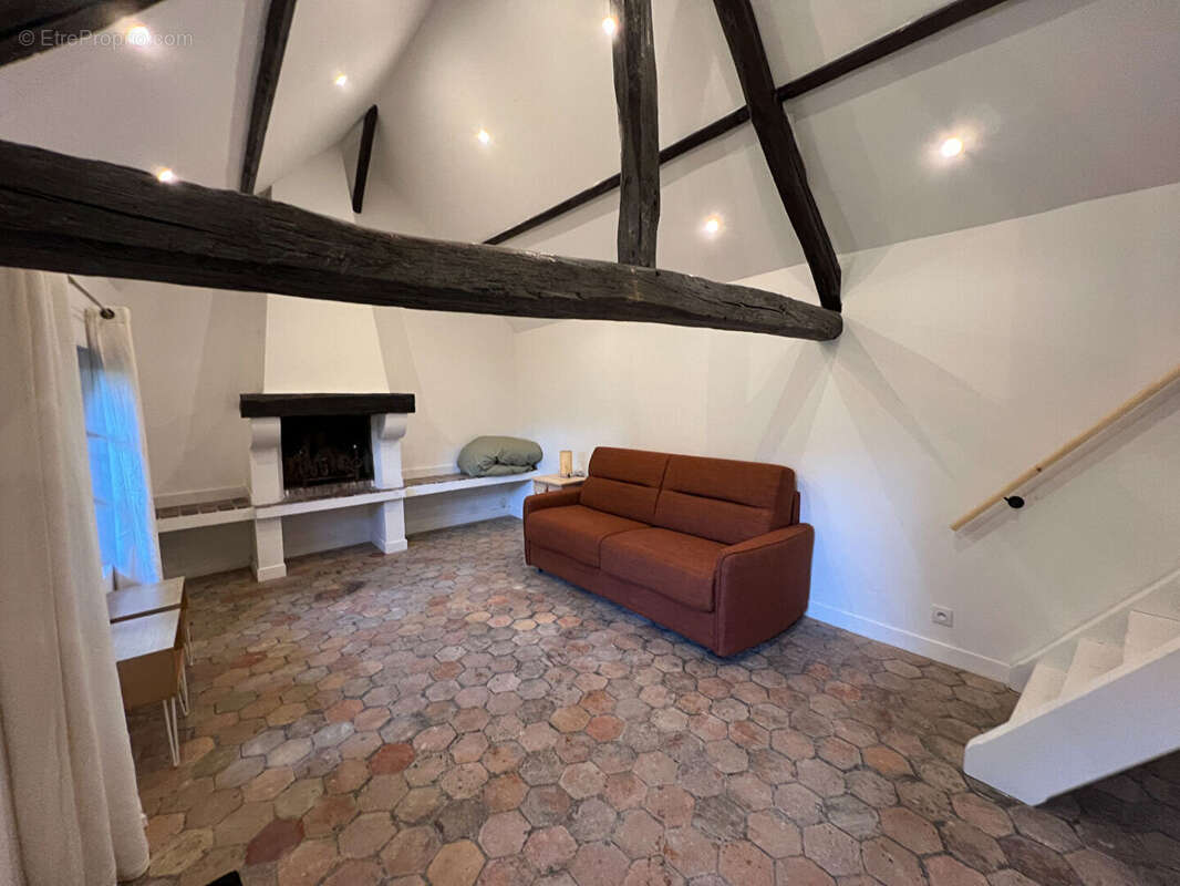 Maison à AUTOUILLET