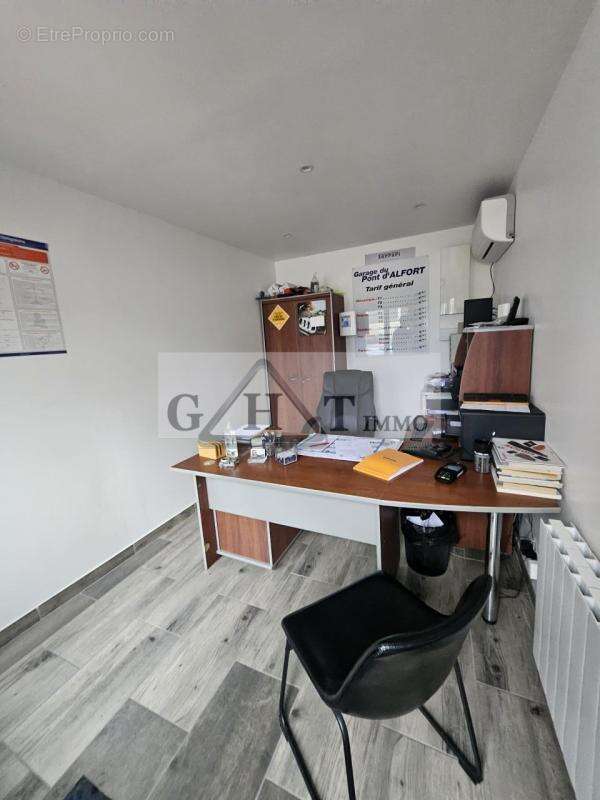 Commerce à MAISONS-ALFORT