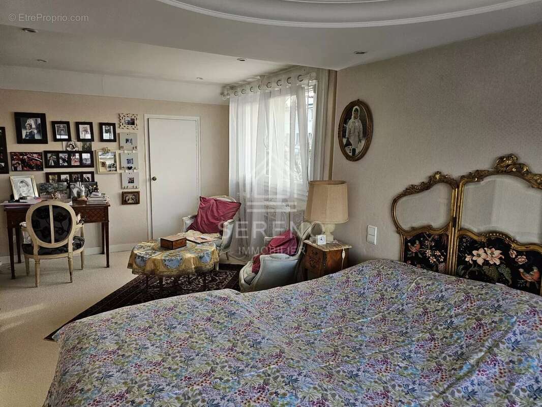 Maison à BRY-SUR-MARNE