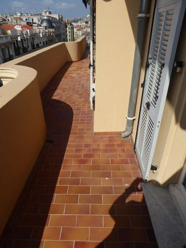 Salle de bains - Appartement à NICE