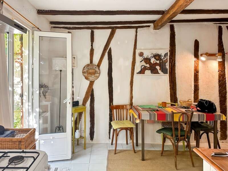 Maison à BASSOUES