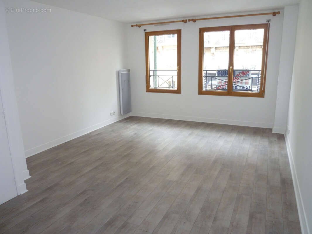Appartement à LE RAINCY