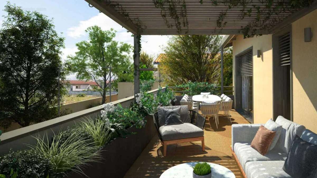 Appartement à SATHONAY-VILLAGE