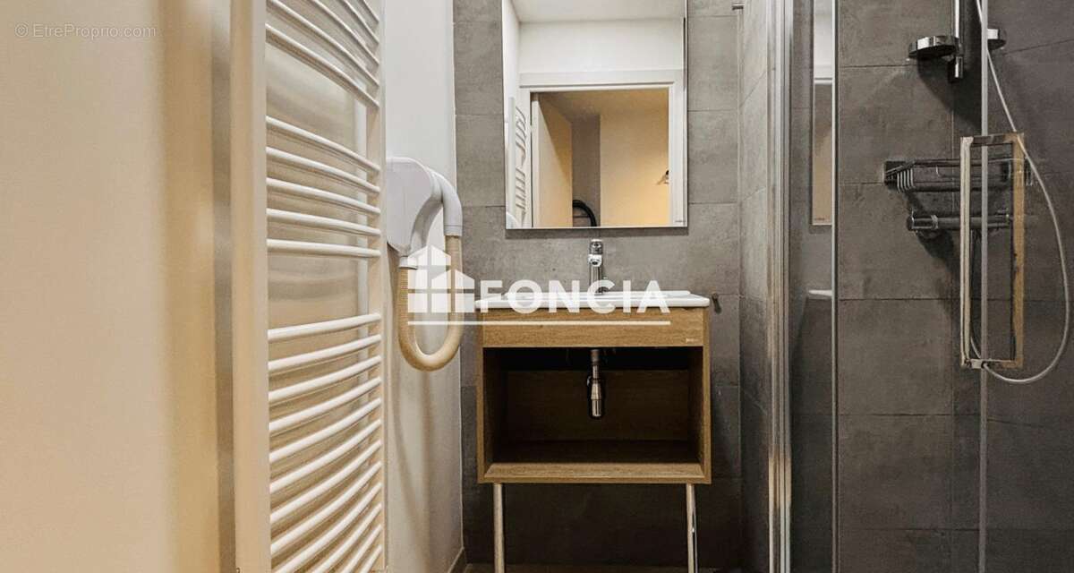 Appartement à VENCE