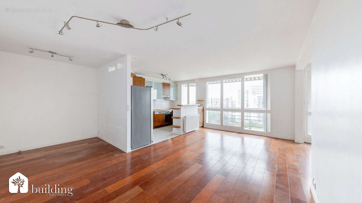 Appartement à LEVALLOIS-PERRET